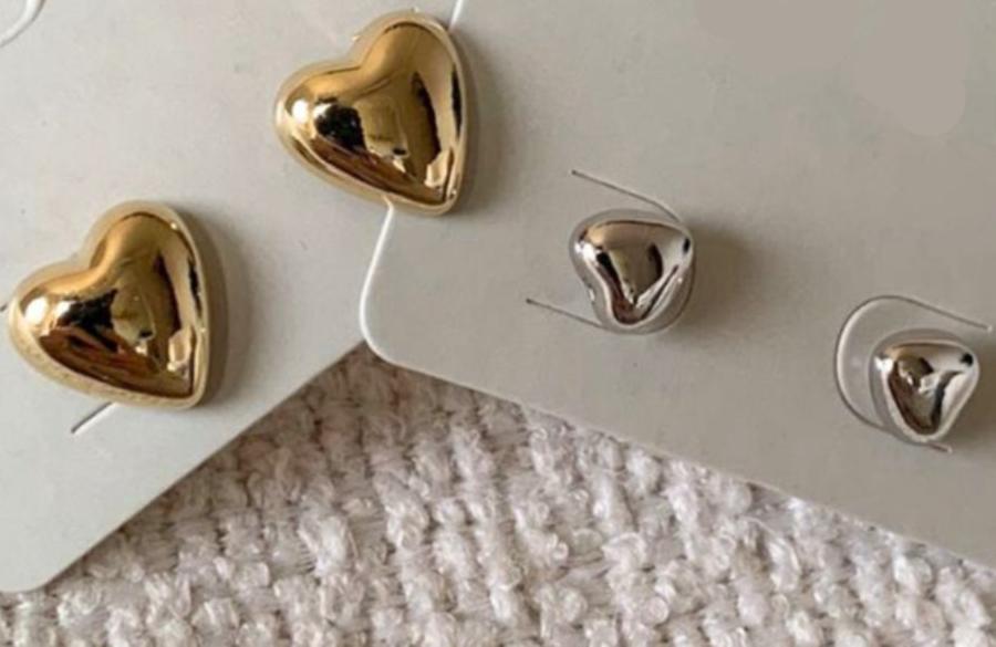 Brenda Stud Heart Earrings