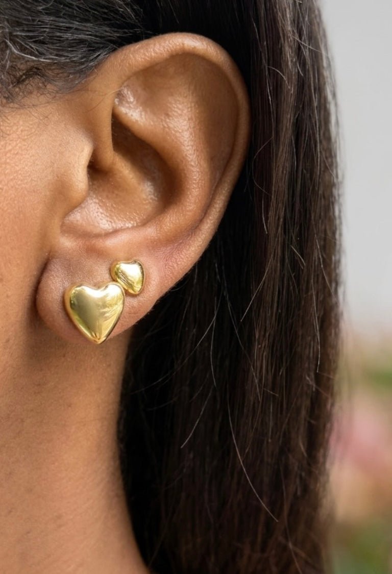 Brenda Stud Heart Earrings - TATH CONCEPT